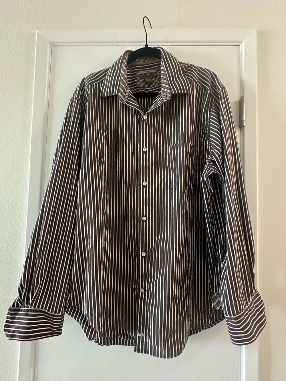 Men's Brown and White Stripe Button-Up Shirt